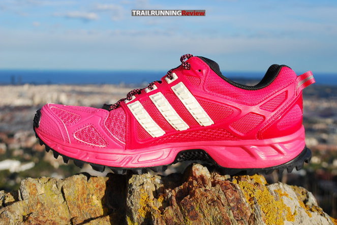 Adidas Kanadia TR 6 W TRAILRUNNINGReview