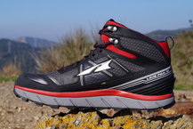 Altra Lone Peak 3.0 Mid Neoshell