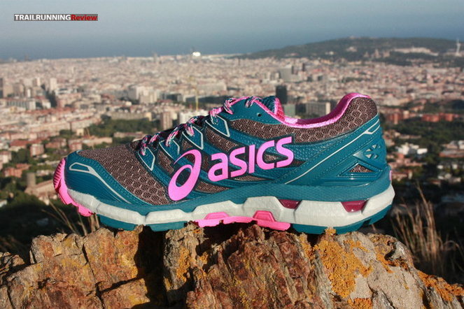 Asics Fuji Sensor 3 W TRAILRUNNINGReview