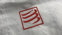 Logotipo perfectamente sellado en la Compressport 3D Thermo UltraLight