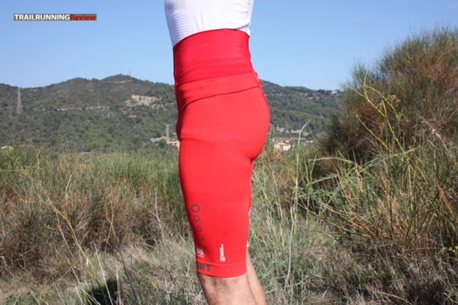 compressport trail running short v2