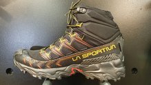 La Sportiva Ultra Raptor II Mid GTX