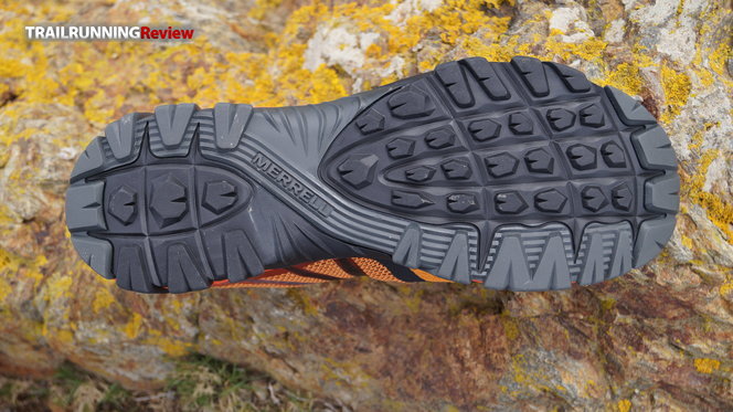 Las Merell MQM 3 Gore-Tex son unas zapatillas de Trekking ligeras y  resistentes ideales para caminar y correr