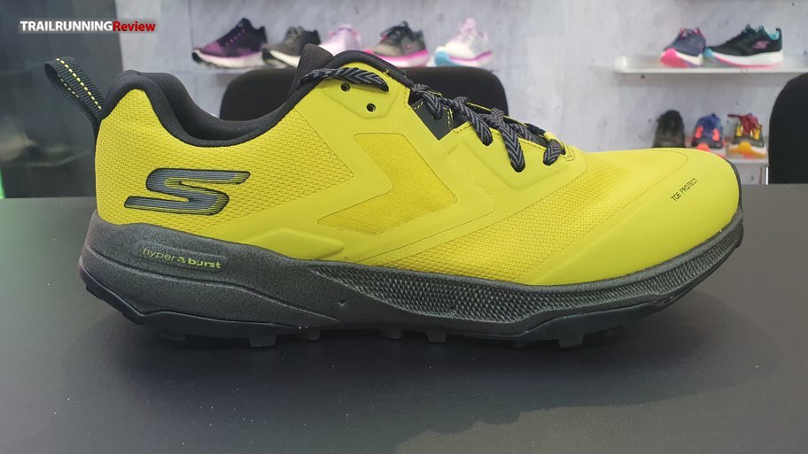 Skechers 2024 burst amarillo